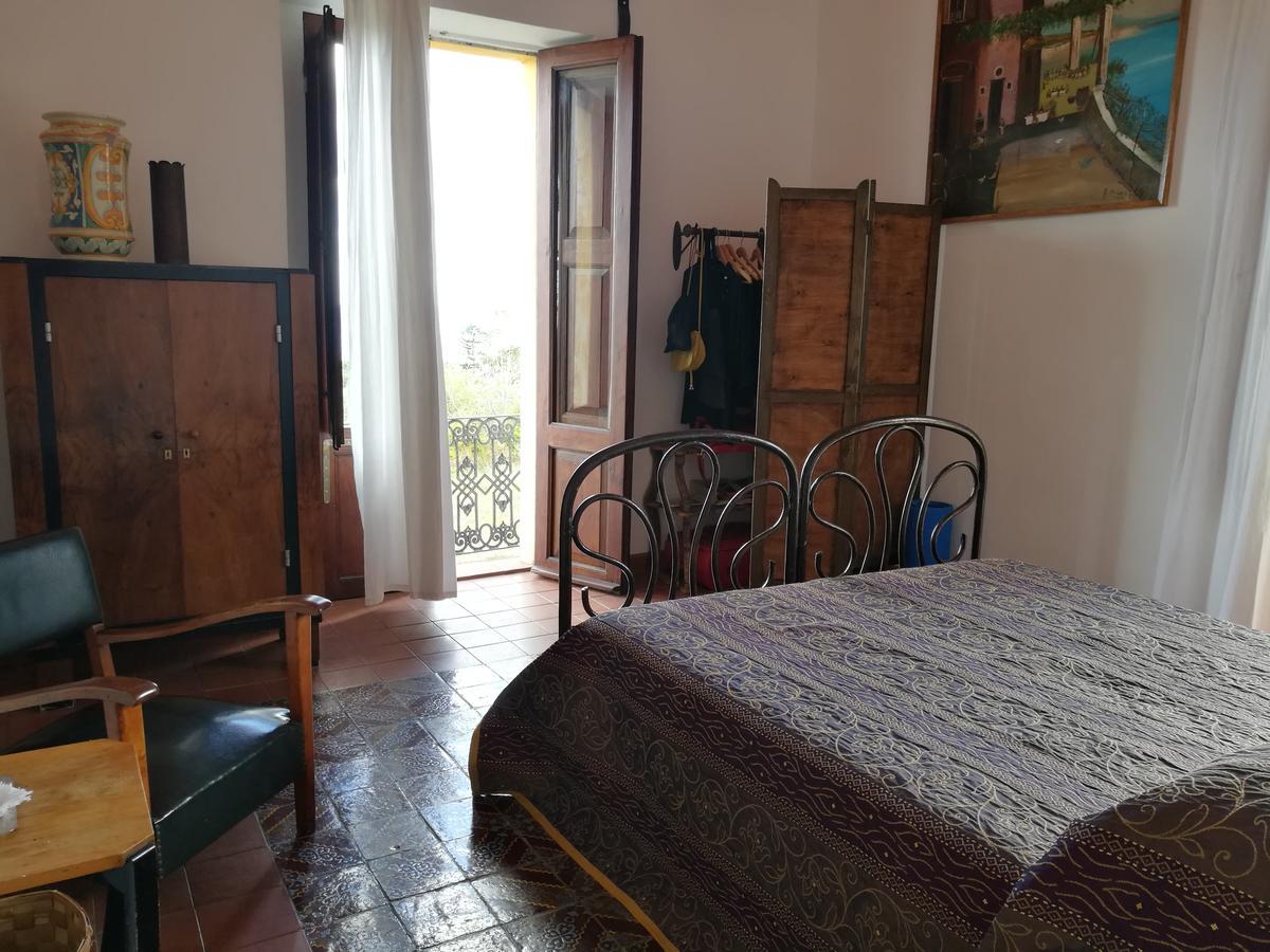 La Locanda Del Barbablu Stromboli Exteriör bild