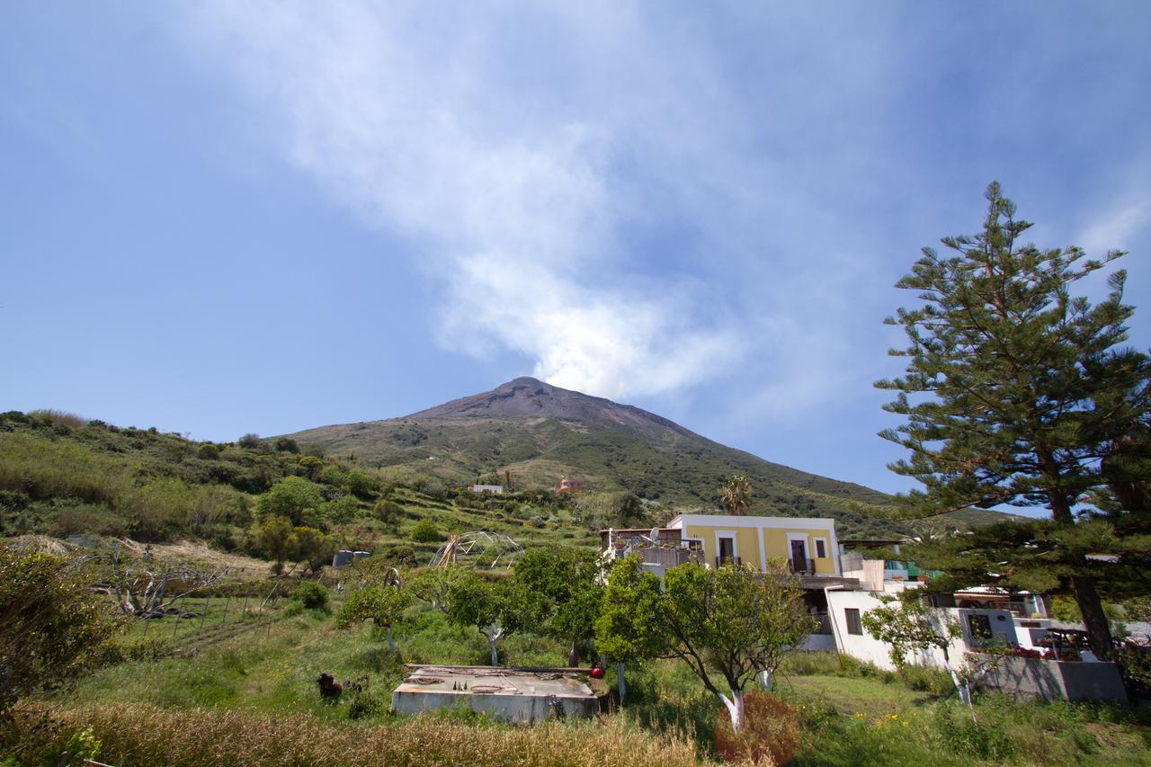 La Locanda Del Barbablu Stromboli Exteriör bild
